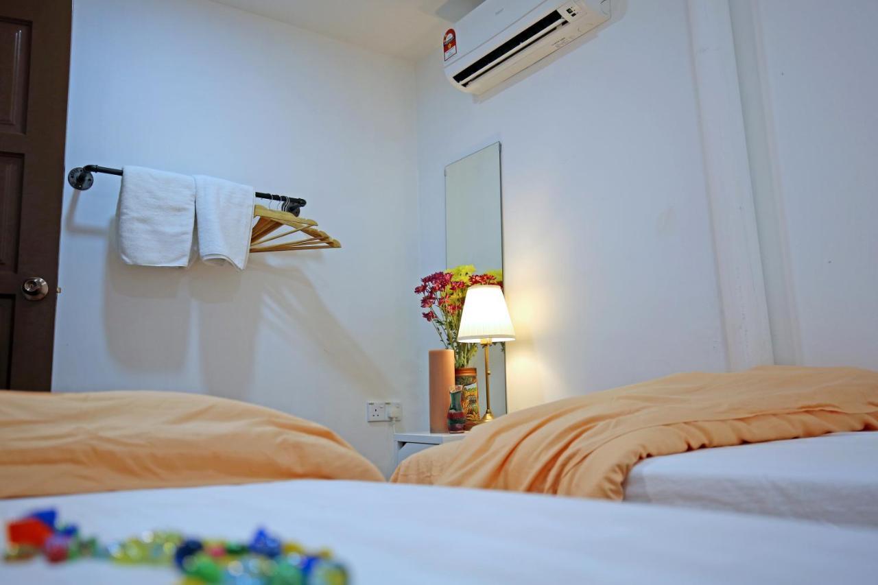 Stay at Jacks Melaka Bagian luar foto