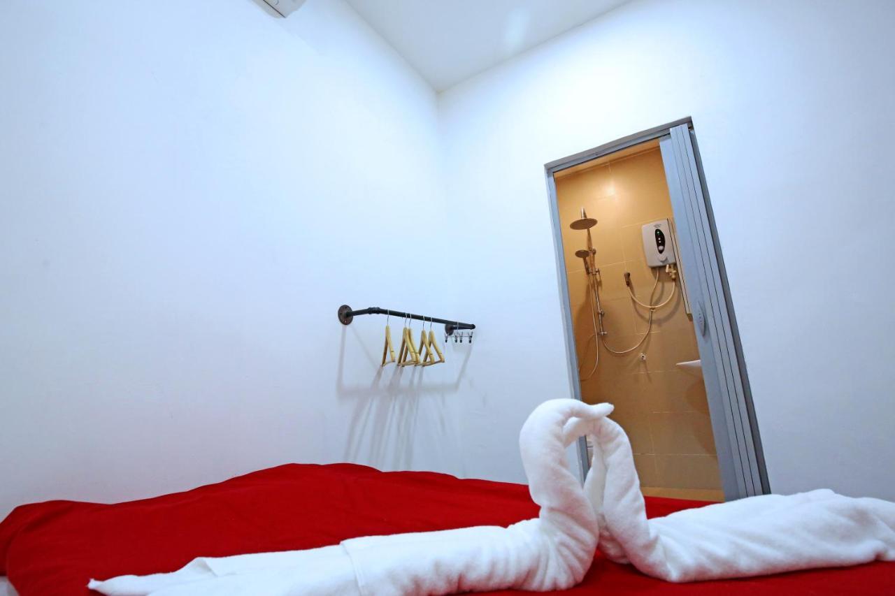 Stay at Jacks Melaka Bagian luar foto